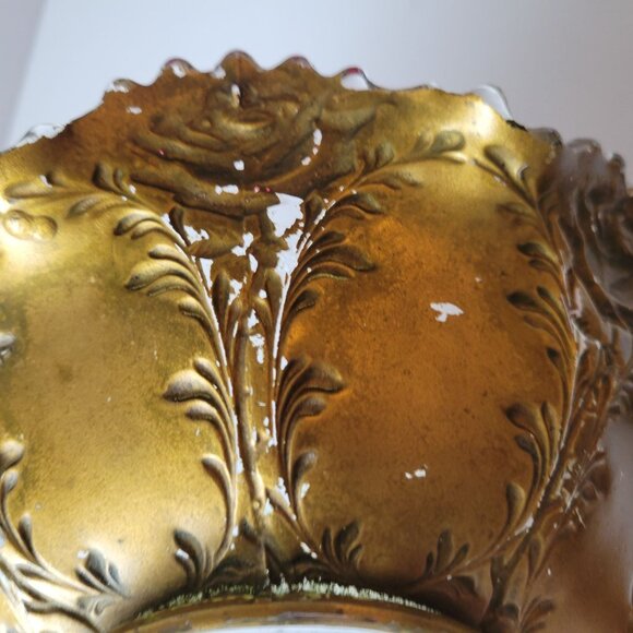 Elegant Vintage Embossed Glass Bowl With Red Roses & Scalloped Edge - Picture 8 of 11